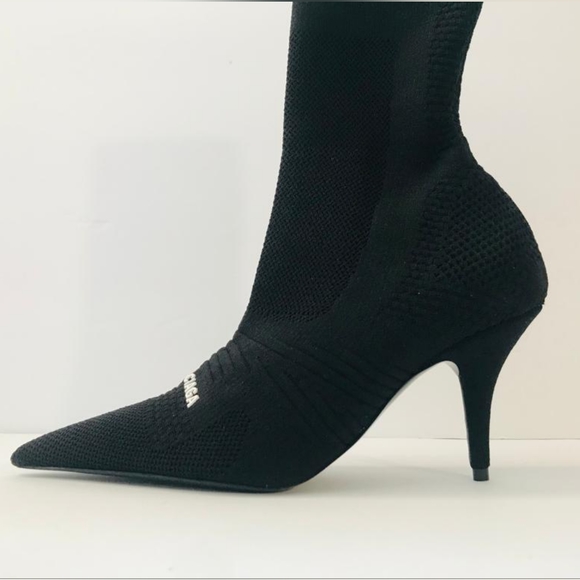 - New 💯 Authentic Balenciaga Black Knit Fabric Knife Ankle Socks Booties 3 - Picture 12 of 17